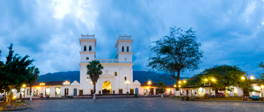 Night,Cities,Of,Colombia,Bucaramanga,San,Gil