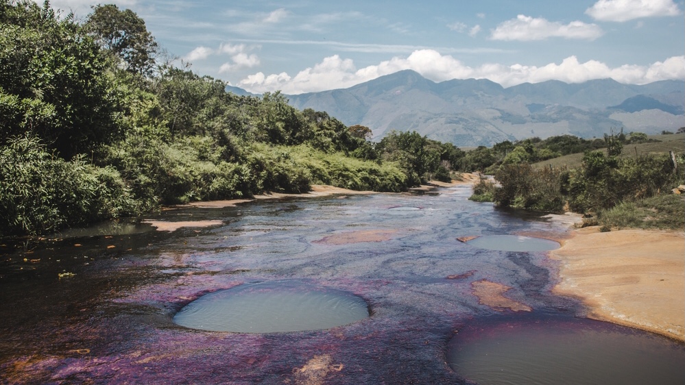 Natural-phenomenon-of-Quebrada-las-Gachas-Guadalupe-Colombia