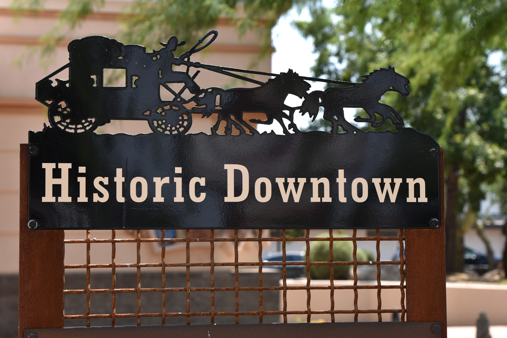 Wickenburg-Arizona-Historic-Downtown-Sign