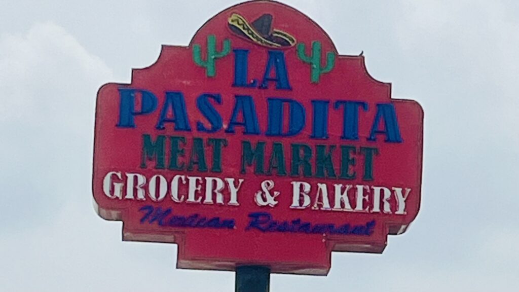 La Pasadita Meat Market, Grocery & Bakery